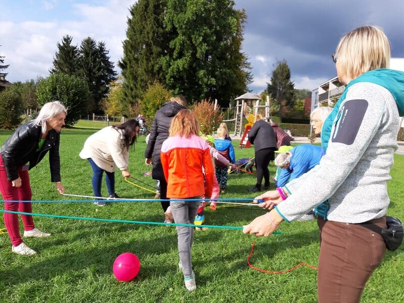 Hopp - la - generationen in bewegung - schweiz